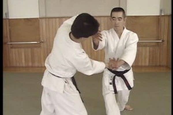 Shomen Uchi Kotegaeshi (1)(2)