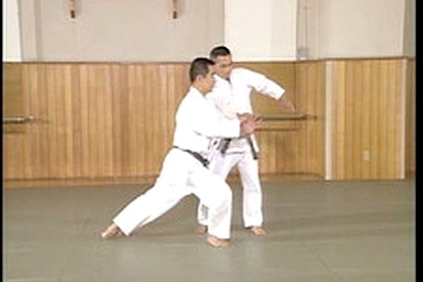 Katate Mochi Shihonage (1)